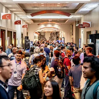 A crowded hallway between sessions